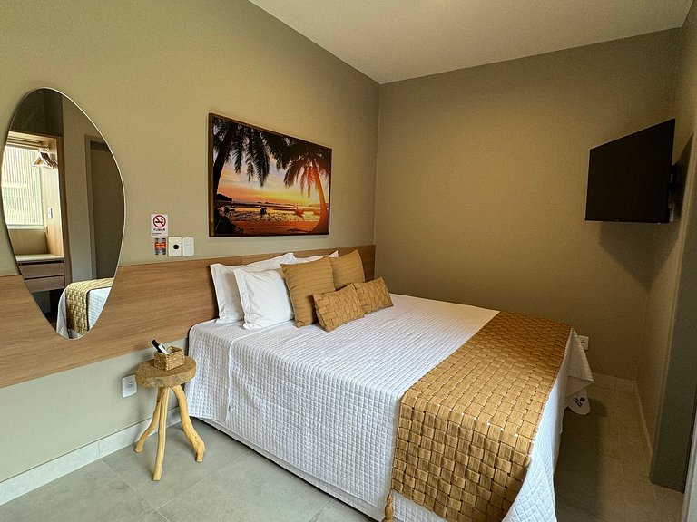 Apartamento a 80 metros da Praia de Jatiúca - 205